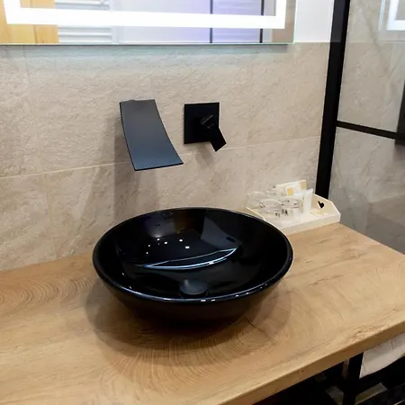 Honey Apartment *