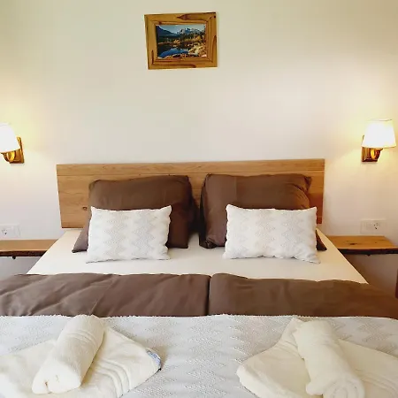 Apartment Honey Zirovnica