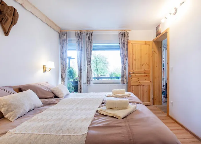 Honey Apartman Žirovnica